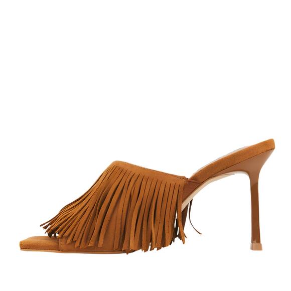 STEVE MADDEN Shoes - NEW STEVE MADDEN women's morina suede fringe sandals in cognac